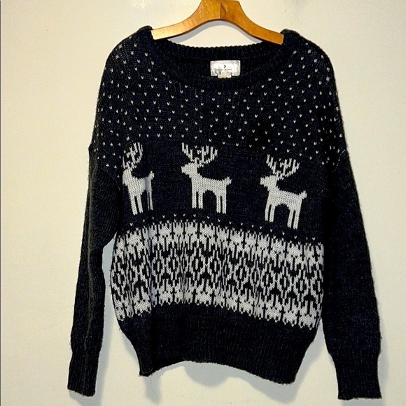 Women’s RUBY MOON Fair Isle Reindeer graphic Sweater Top size Large - Picture 1 of 6
